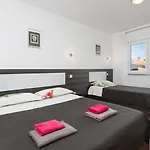 빌라 Villa Krnica *